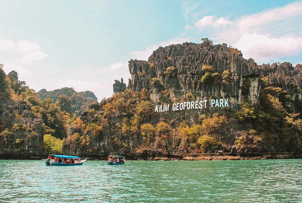 Jelajahi Keindahan Mangrove Langkawi dengan Tur Mangrove Menawan